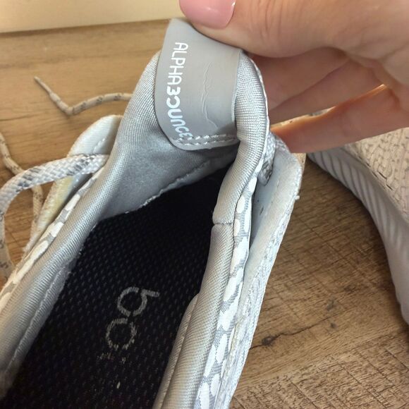 Adidas Alphabounce BW1132 White & Gray Shoes women’s size 8 - Picture 9 of 9